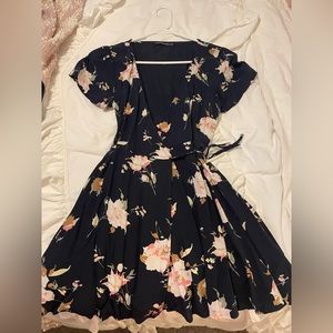 Adorable Abercrombie Summer Wrap Dress